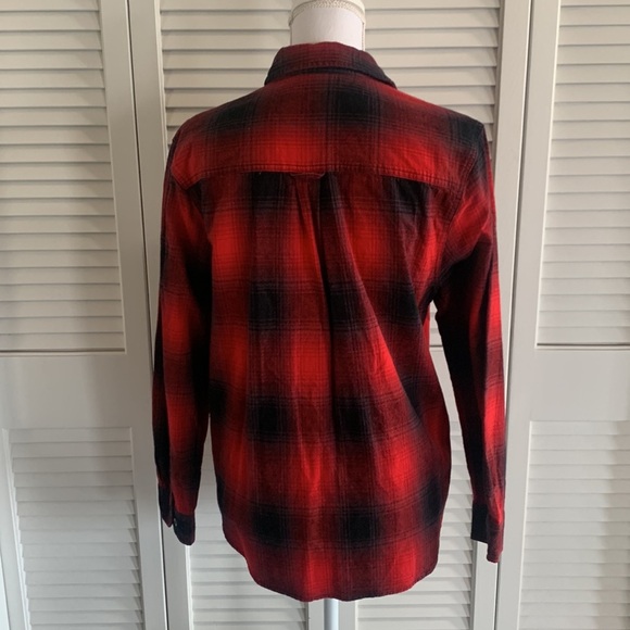 Woolrich Women's Shirt Red & Black Buffalo Plaid Long Sleeve Button Size Large - Picture 3 of 9